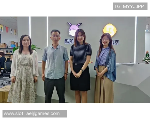 专访周丽揭秘CSGO成功背后的策略与团队精神